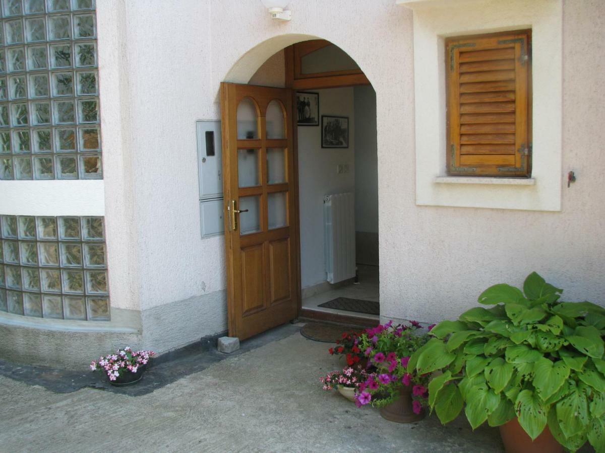 Apartments Toic Cres Εξωτερικό φωτογραφία
